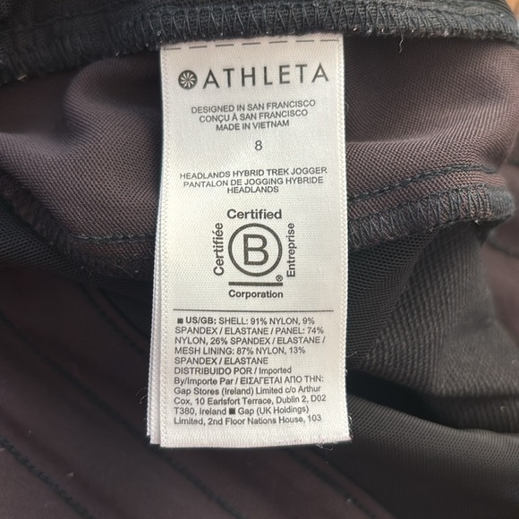 Athleta Headlands Hybrid Trek Jogger Black 8 - Picture 7 of 10